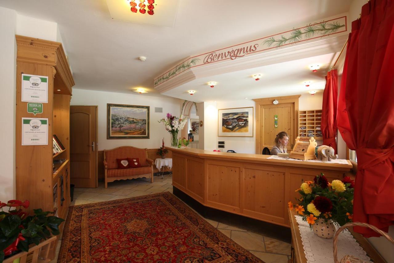 Hotel Mesdi Arabba Esterno foto